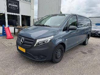 damaged commercial vehicles Mercedes Vito 110 CDI Functional Lang 2021/9