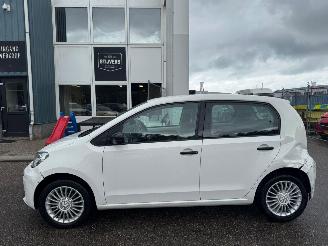 Volkswagen Up! 1.0 BMT up! beats picture 2