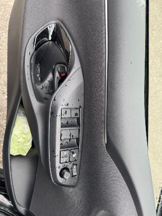 Toyota Yaris 1.5 Hybrid aut bj 2026  115 Dynamic picture 11