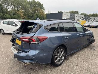 Ford Focus 1.0 EcoBoost Hybride ST Line Style picture 4