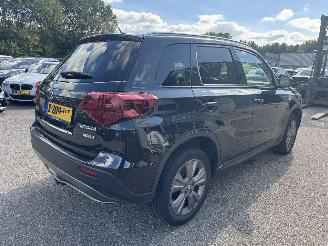 Vaurioauto  passenger cars Suzuki Vitara 1.4 Boosterjet Select Smart Hybrid 2021/12
