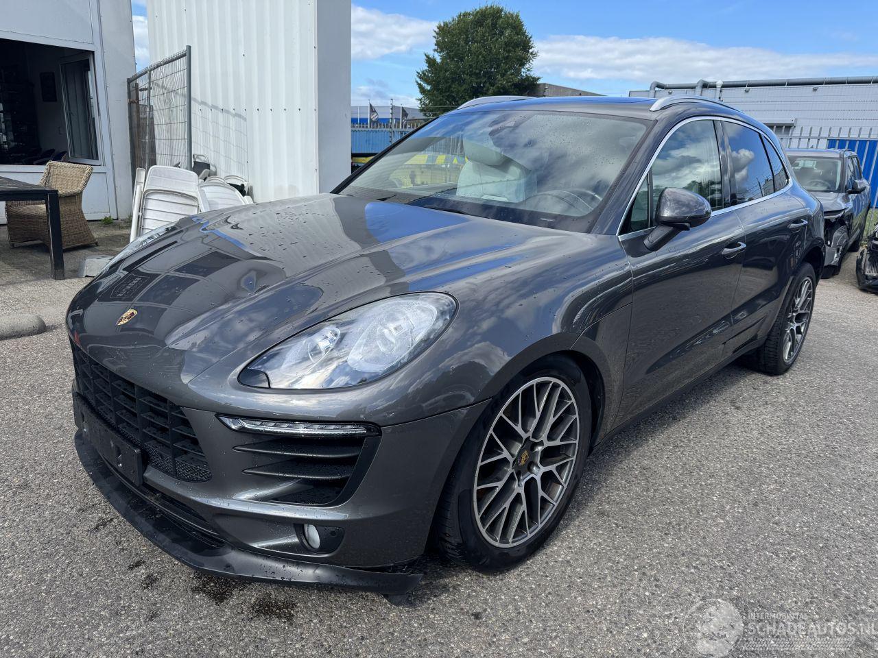 Porsche Macan 2.0
