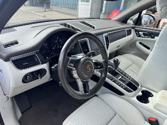 Porsche Macan 2.0 picture 7