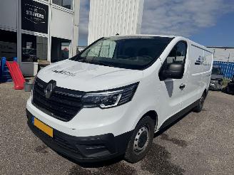 dañado vehículos comerciales Renault Trafic 2.0 Blue dCi BJ 2024 110 T30 L2H1 Start 2024/4