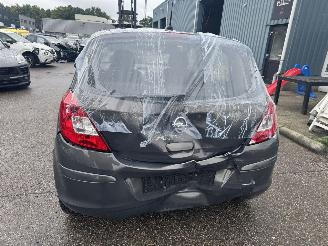 Opel Corsa 1.2 16v Berlin picture 4
