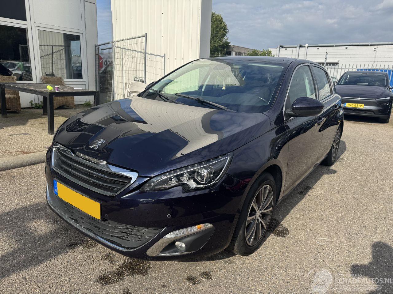 Peugeot 308 1.2 e-THP Blue Lease Premium AUTOMAAT