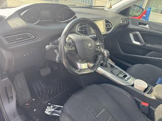 Peugeot 308 1.2 e-THP Blue Lease Premium AUTOMAAT picture 8
