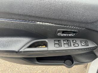 Mitsubishi ASX 1.6 Cleartec Instyle picture 14