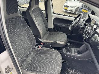 Volkswagen Up! 1.0 high up! BlueMotion picture 15