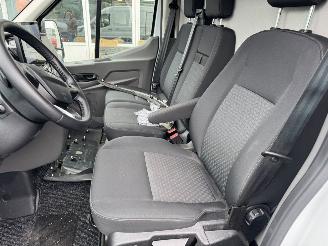 Ford Transit 350 2.0 TDCI L2H2 Trend picture 11