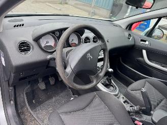 Peugeot 308 SW 1.6 VTi Blue Lease picture 10