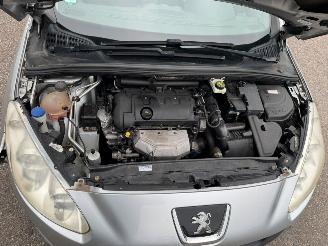Peugeot 308 SW 1.6 VTi Blue Lease picture 7