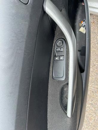 Peugeot 308 SW 1.6 VTi Blue Lease picture 15