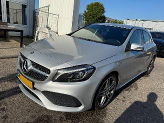 Coche accidentado Mercedes A-klasse 160 Ambition 2016/10