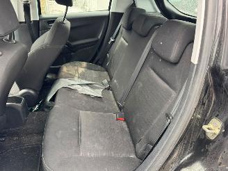 Peugeot 208 1.0 VTi Access picture 12