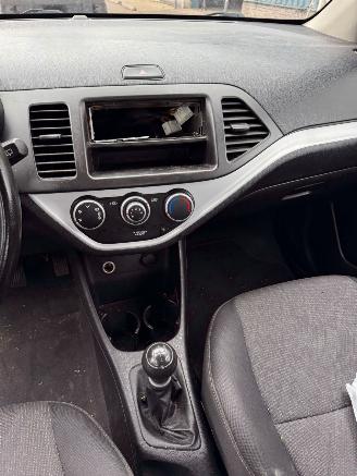 Kia Picanto 1.0 CVVT Comfort Pack picture 10