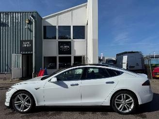 Tesla Model S 70D Base 333 PK picture 2