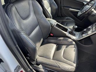 Volvo V-60 2.0 D4 Polar+ Dynamic picture 14