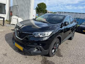 Voiture accidenté Renault Kadjar 1.6 TCe Bose 163 PK 2017/4