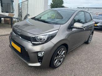 skadebil auto Kia Picanto 1.0 CVVT Design Edition 2019/7