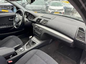 BMW 1-serie 116i Introduction picture 12