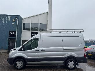 Ford Transit 330 2.0 AUTOMAAT TDCI L2H2 Trend 130 PK picture 2
