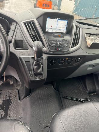 Ford Transit 330 2.0 AUTOMAAT TDCI L2H2 Trend 130 PK picture 14