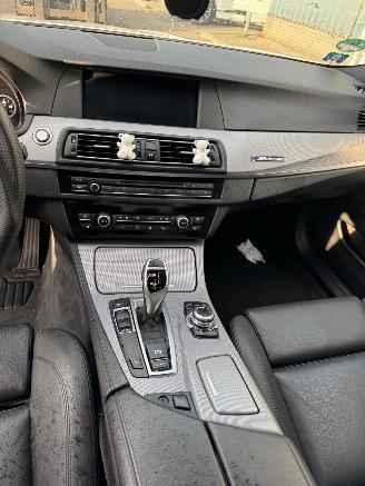BMW 5-serie 523i High Executive picture 11