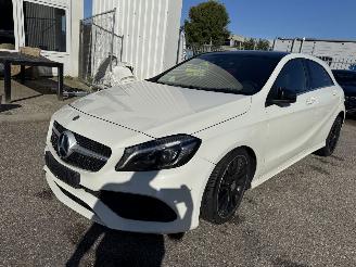 Avarii autoturisme Mercedes  200 AMBITION AUTOMAAT 2015/12
