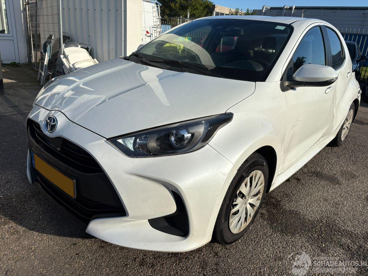 Toyota Yaris 1.5 AUTOMAAT Hybrid Active