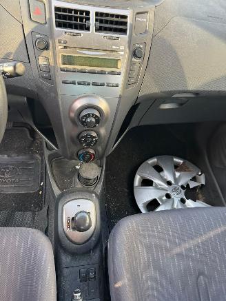 Toyota Yaris 1.3 AUTOMAAT VVTi Aspiration picture 11