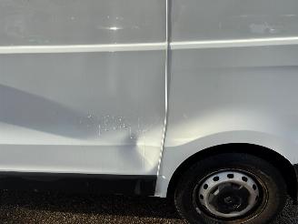Renault Trafic 2.0 AUTOMAAT dCi 145 T29 L1H1 Comfort 145 PK picture 10