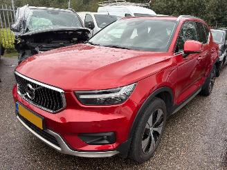 Damaged car Volvo XC40 1.5 AUTOMAAT T5 Recharge Inscription Expression 263 PK 2021/2