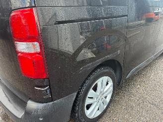 Peugeot Expert 2.0 BlueHDI 180 Compact Urban 180 PK picture 7