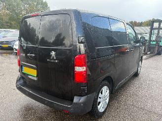 Peugeot Expert 2.0 BlueHDI 180 Compact Urban 180 PK picture 6
