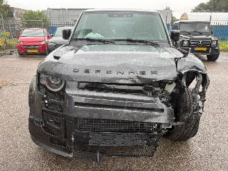 Land Rover Defender 110 2.0 AUTOMAAT P300e 110 X-Dynamic SE 300 PK picture 7