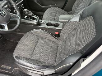 Renault Arkana 1.6 E-Tech hybrid 145 techno picture 12
