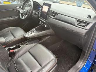 Renault Captur 1.6 E-Tech Plug-in Hybrid 160 Initiale Paris picture 12