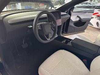 Tesla Model Y Longe range awd 351 pk bj 2026 ! picture 19