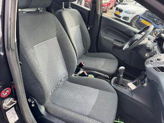 Ford Fiesta 1.25 Limited picture 17