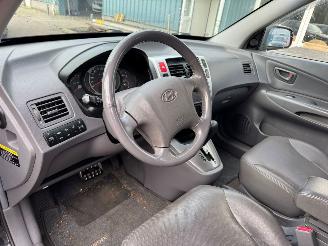 Hyundai Tucson 2.7i AUTOMAAT V6 4WD Style picture 7