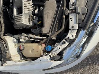 Toyota Auris Touring Sports 1.8 AUTOMAAT Hybrid Aspiration picture 12