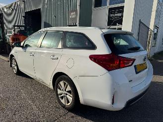 Toyota Auris Touring Sports 1.8 AUTOMAAT Hybrid Aspiration picture 3