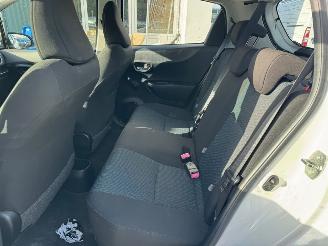 Toyota Yaris 1.0 VVT-i Aspiration picture 15