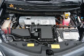 Toyota Prius Plus  picture 11