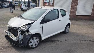 Dezmembrări autoturisme Toyota Aygo Aygo (B10), Hatchback, 2005 / 2014 1.0 12V VVT-i 2011/7