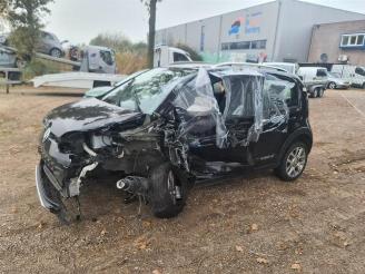 Salvage car Volkswagen Up  2014/2