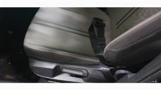 Seat Leon Leon (KLB), Hatchback 5-drs, 2019 1.0 eTSI 12V picture 6