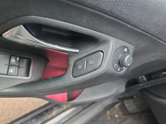 Volkswagen Polo Polo V (6R), Hatchback, 2009 / 2017 1.2 12V picture 11