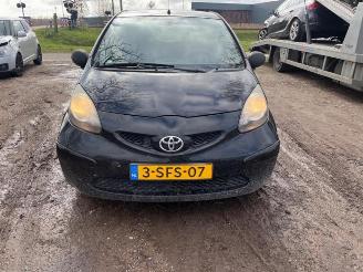 uszkodzony samochody osobowe Toyota Aygo Aygo (B10), Hatchback, 2005 / 2014 1.0 12V VVT-i 2007/4